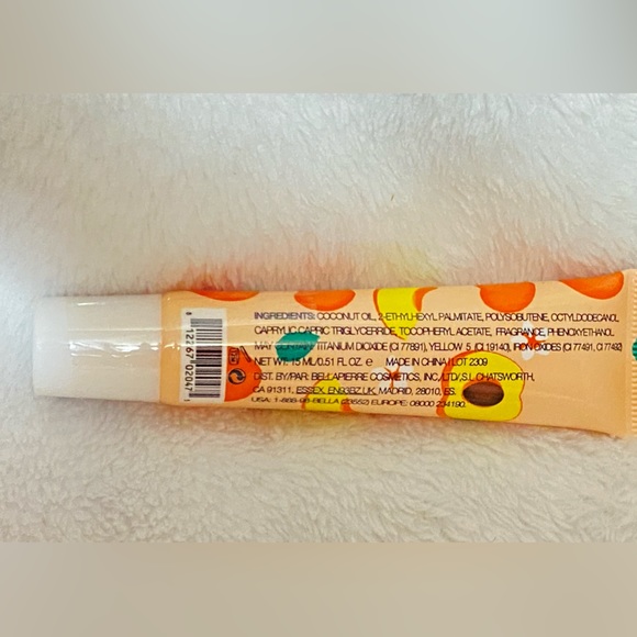 🍑-Lip Mask-🍑 - Picture 3 of 5